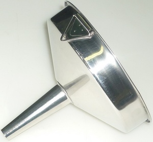 Воронка металлическая d-140